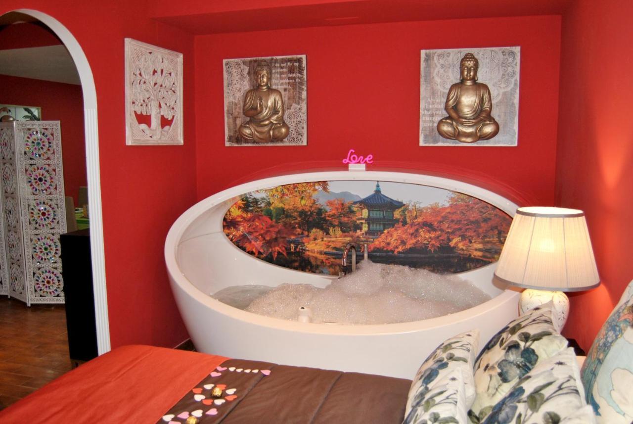 Apartamento Deluxe Con Jacuzzi Love For Two Collado Mediano Esterno foto